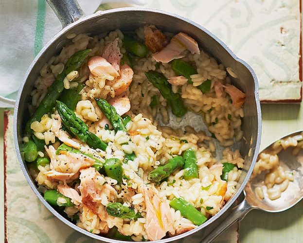 Smoked salmon asparagus risotto