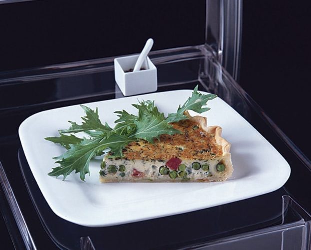 Fresh pea and mint tart