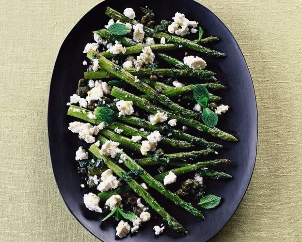 Roast asparagus with feta