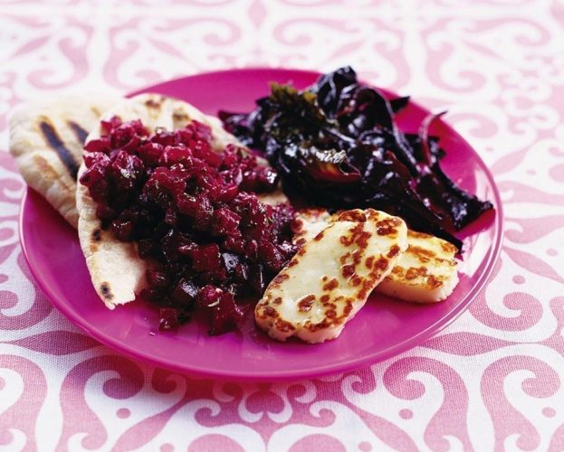Roast beetroot and halloumi salad