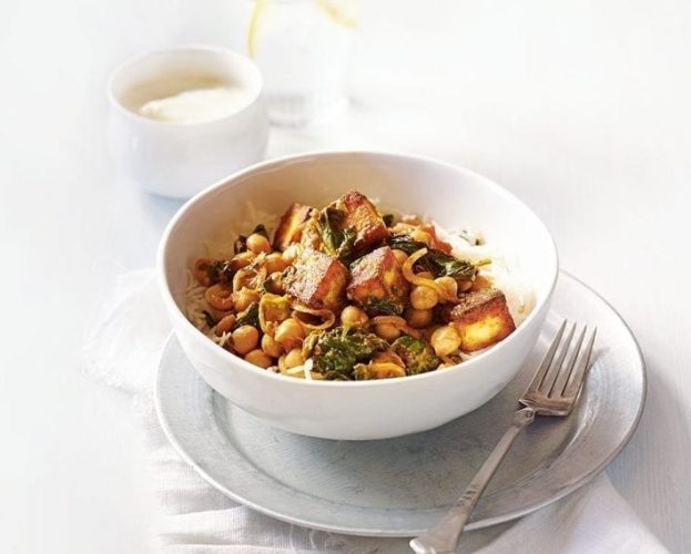Quick paneer and chickpea curry