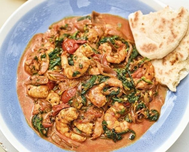 Prawn curry with feta and flatbreads