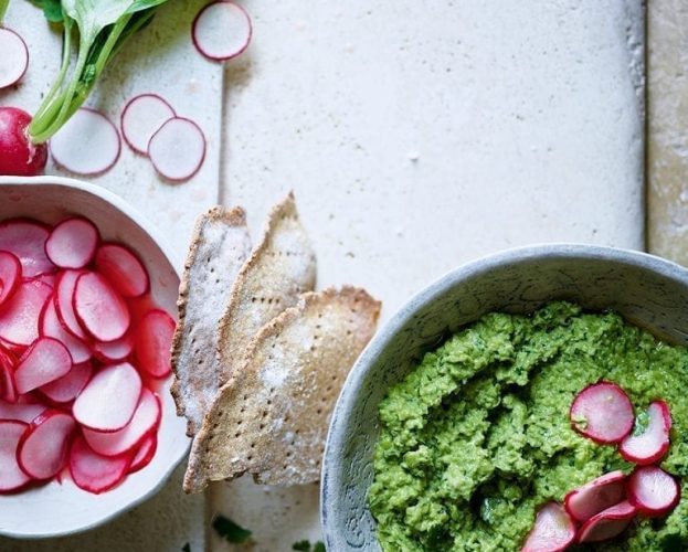 Pickles radishes with pea and broad bean houmous