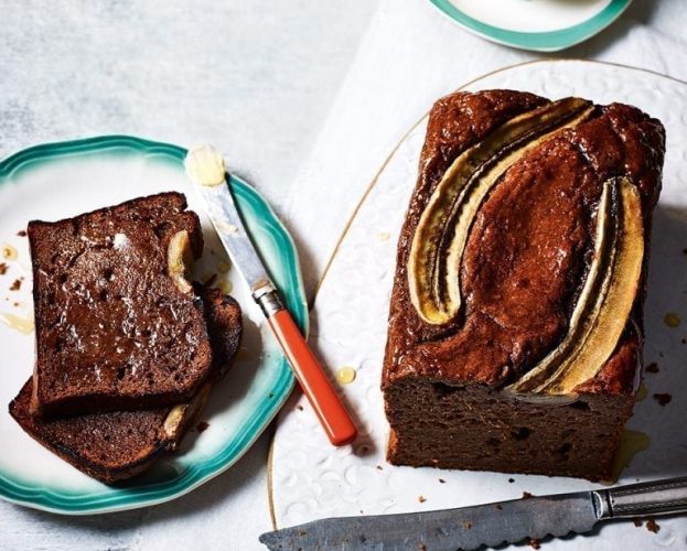 Apple and banana loaf cake