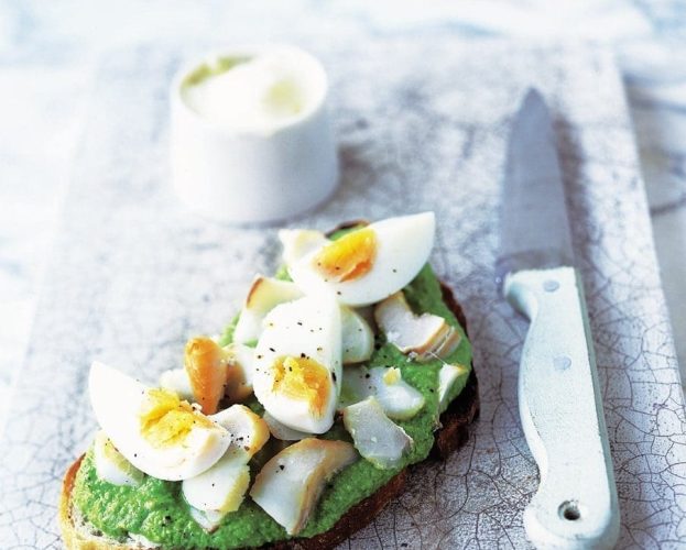 Kedgeree with pea puree