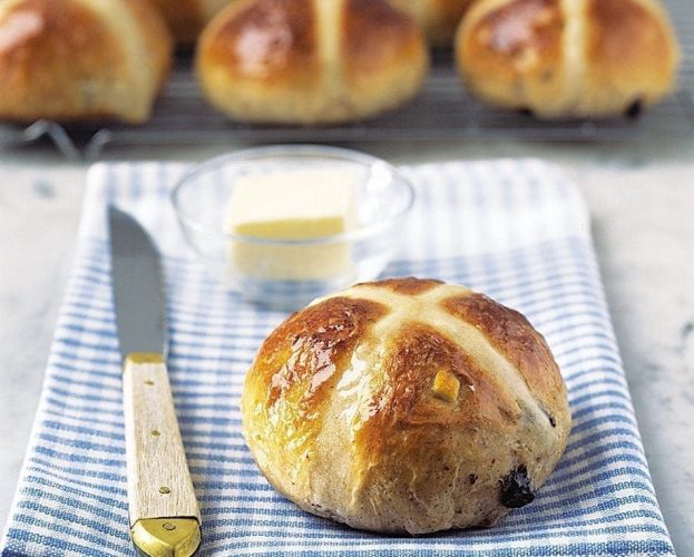 hot cross buns
