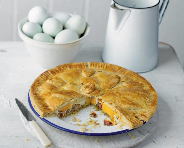 Pastry-topped bacon and egg pie
