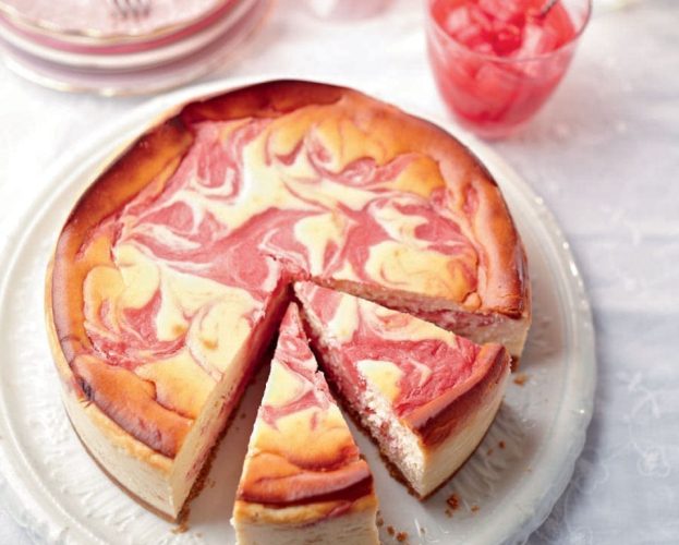 Rhubarb and lemon baked cheesecake