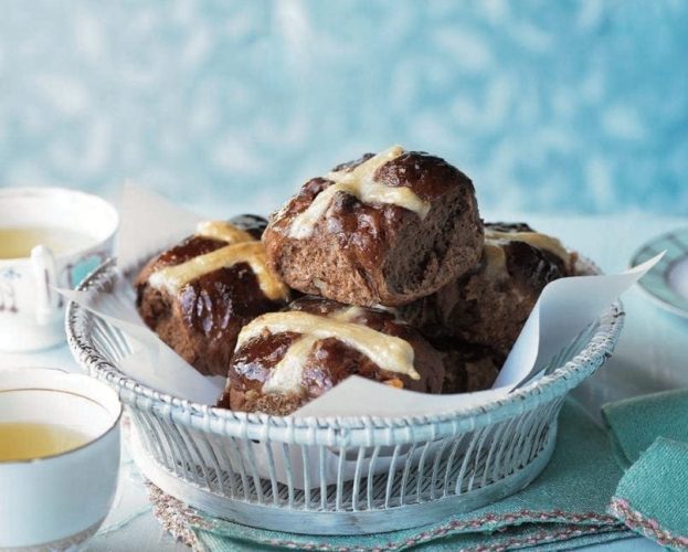 chocolate hot cross buns