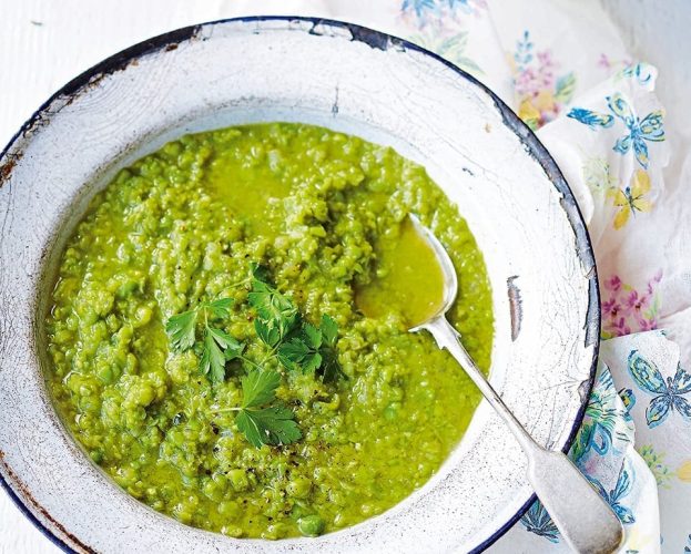 pea garlic soup