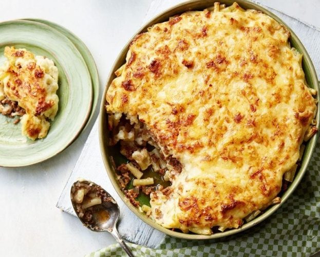 Turkish macaroni cheese