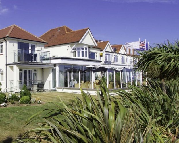 Image of Roslin beach hotel exterior
