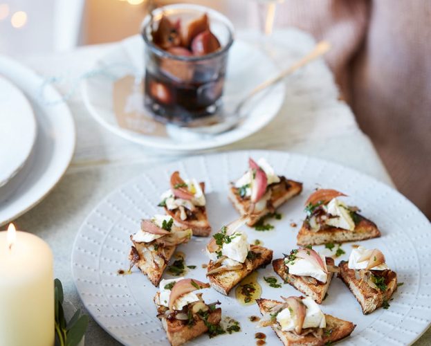 goats cheese crostini