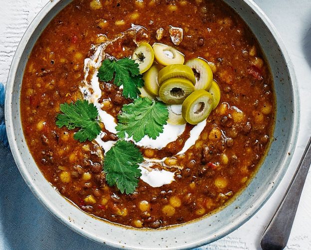 Spicy beef harira soup