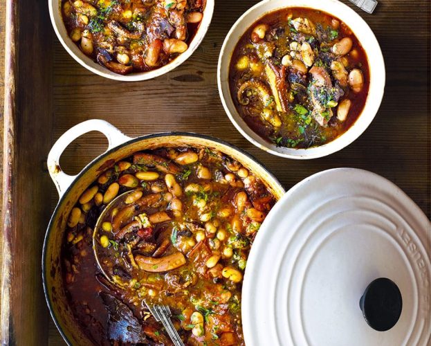 Slow-cooked squid casserole