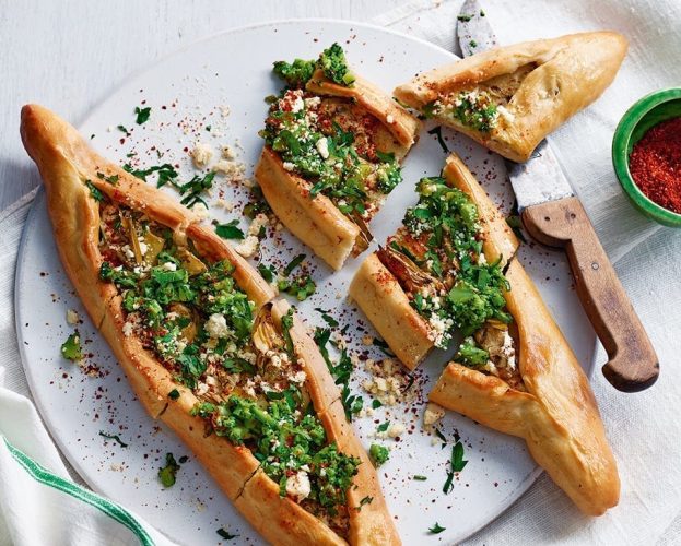 Turkish-style pizza