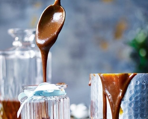 Salted-caramel whisky sauce