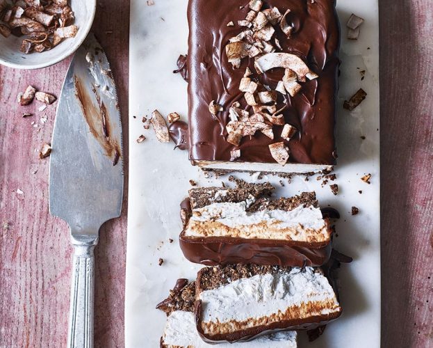 Bounty parfait cheesecake