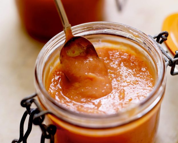 strawberry curd
