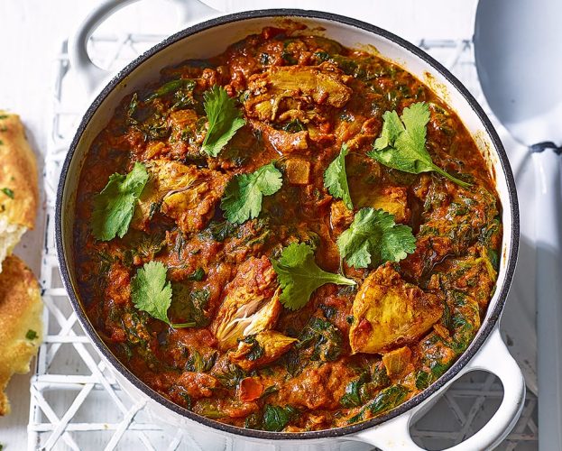 Freezer-friendly chicken and spinach tikka masala