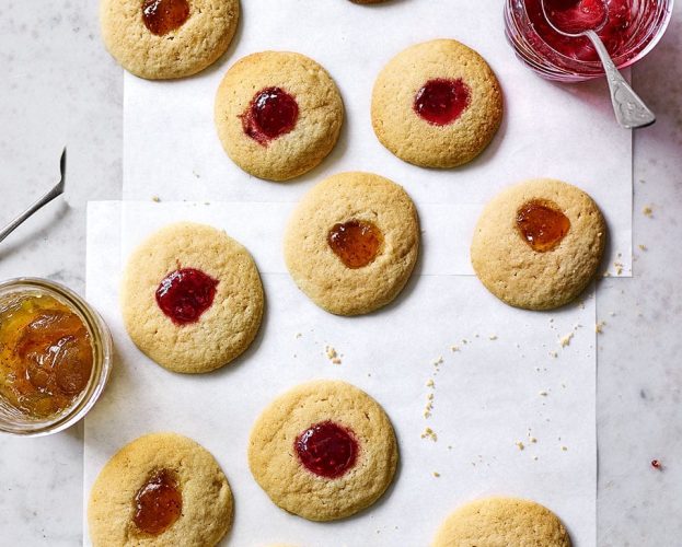 easy jammy biscuits