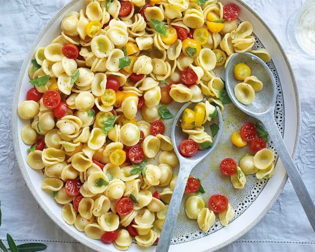 tomato-pasta-salad