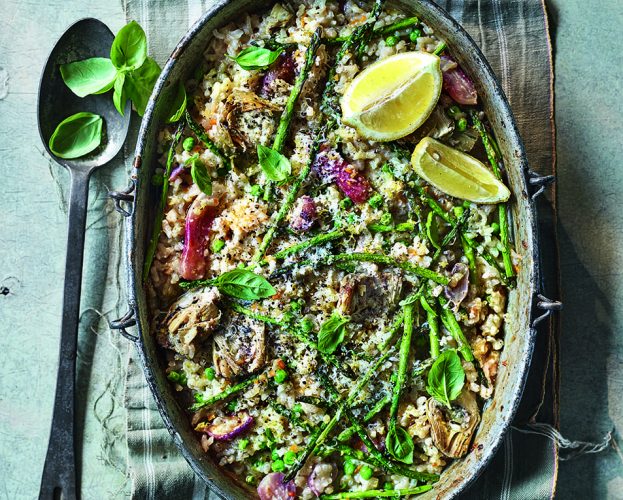 No-stir baked risotto with radishes, asparagus and artichokes