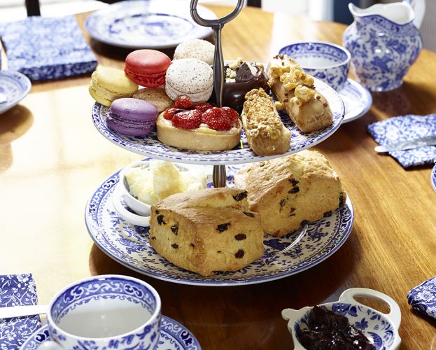 afternoon tea at home