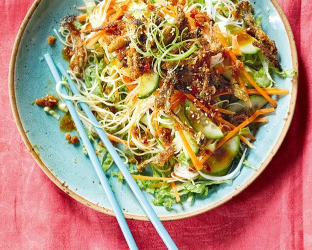 mushroom noodle salad
