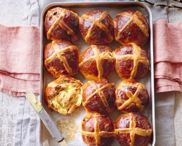 cheese and chilli hot cross buns
