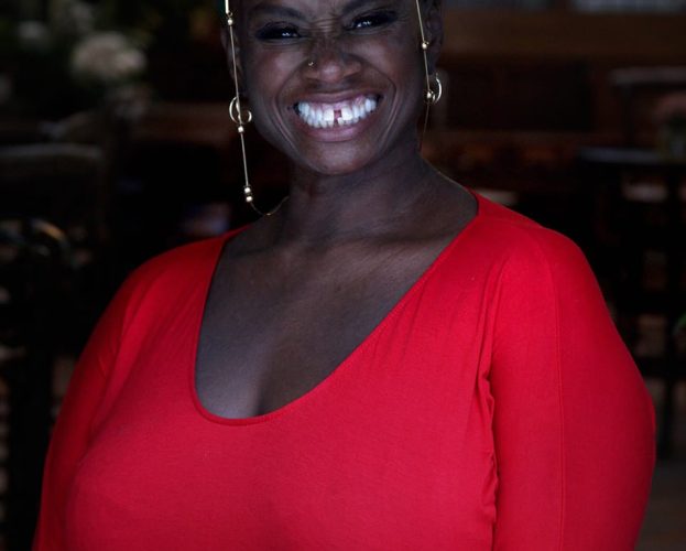Andi Oliver