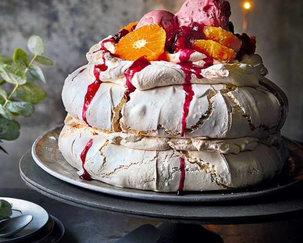 cranberry pavlova