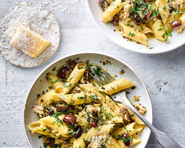 tinned Tuna anchovy pasta