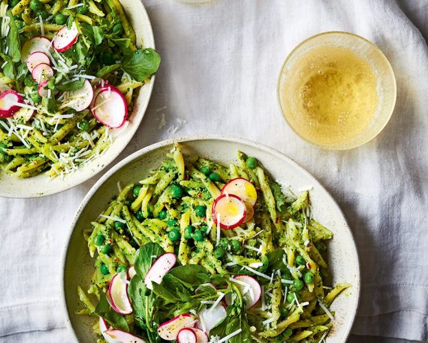 Pasta with watercress pesto