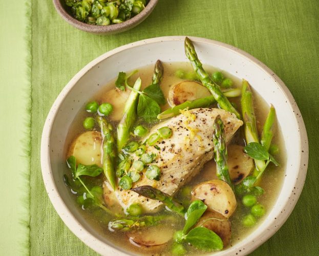 Chicken asparagus broth
