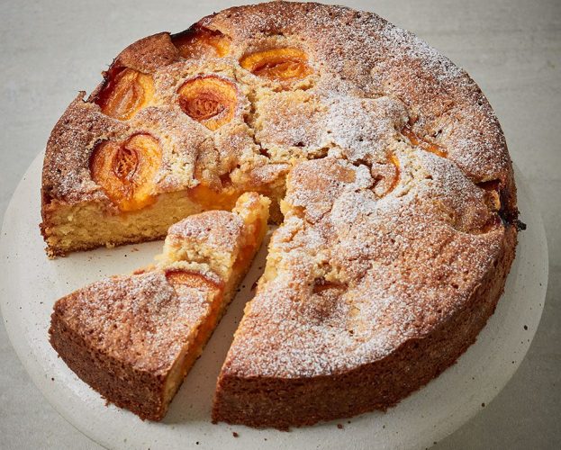 Apricot cake