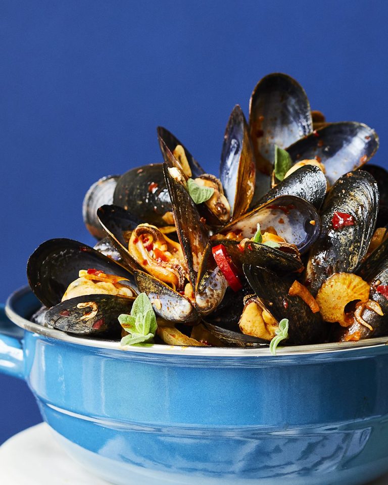 Mussels with 'nduja
