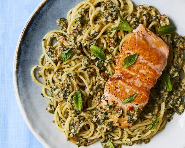 salmon pesto pasta