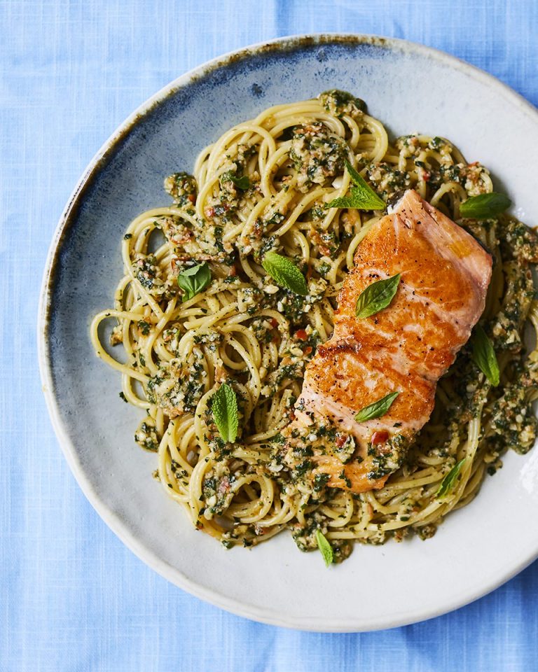 salmon pesto pasta