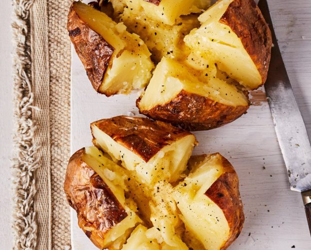 Air fryer jacket potato