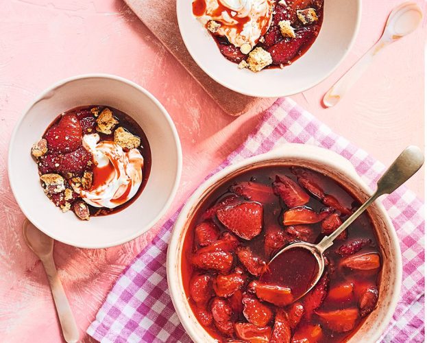 Balsamic-roasted strawberries with mascarpone