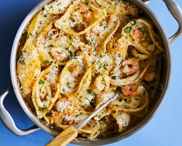 Mixed seafood conchiglioni
