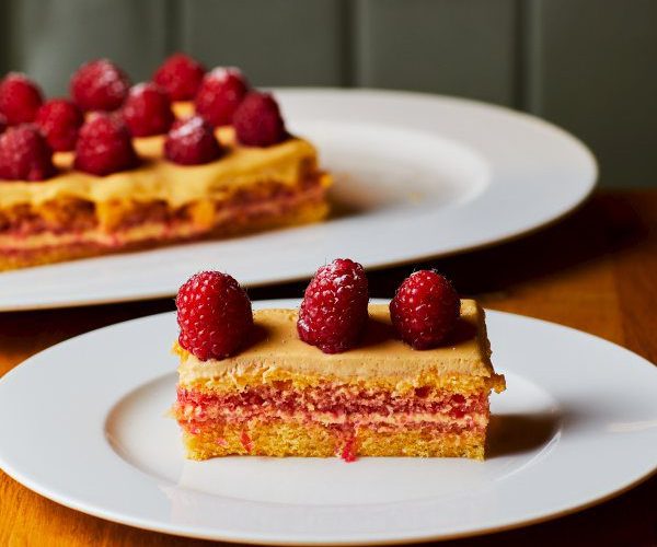 Torta sacripantina (cherry and raspberry genoise)