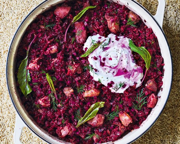 One-pot beetroot chicken rice