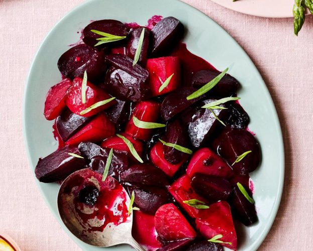 Coffee-baked beetroot with berry glaze