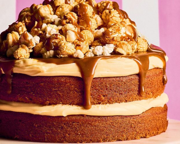 Toffee popcorn fudge cake