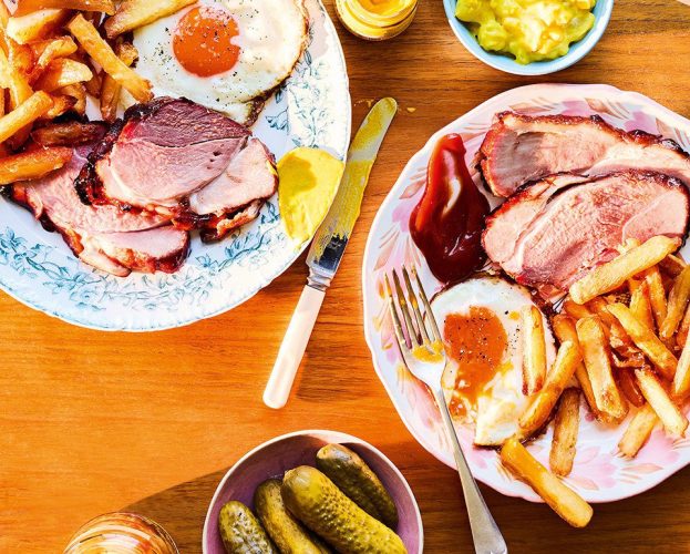 Ham, egg and chips