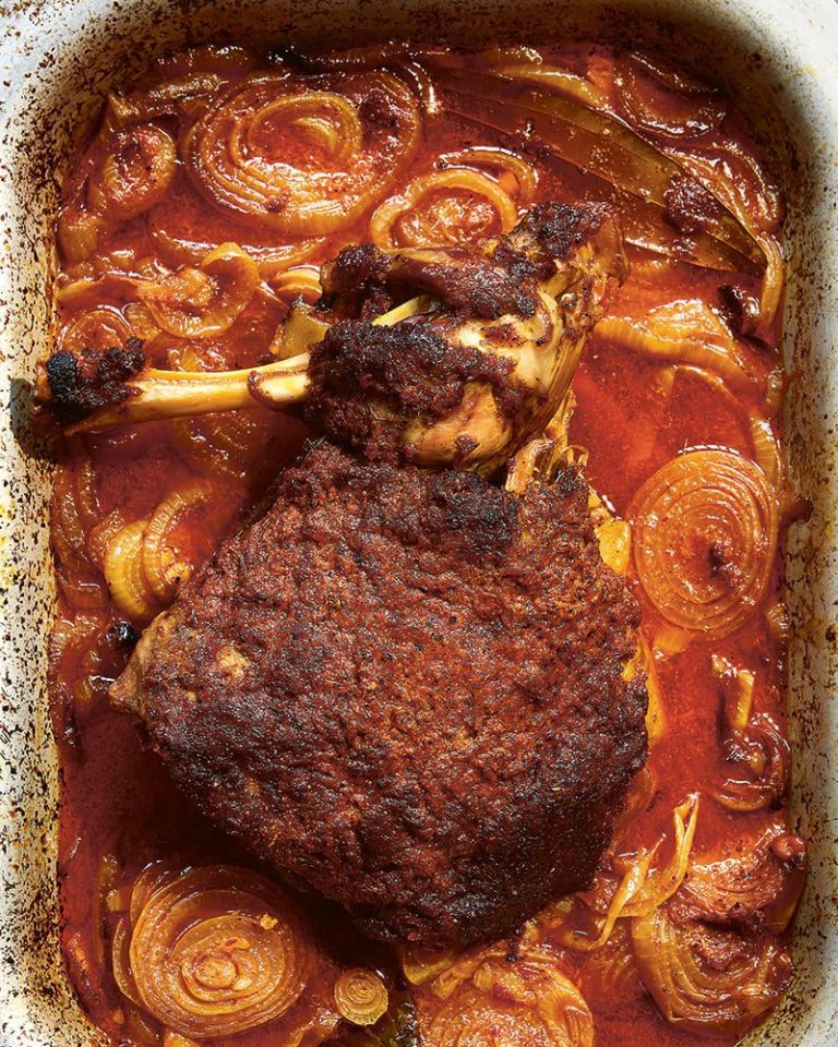 Roast lamb shoulder with ginger and fresh turmeric