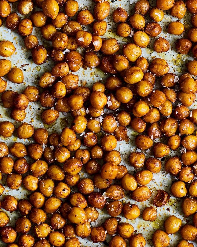 Air fryer crispy chickpeas
