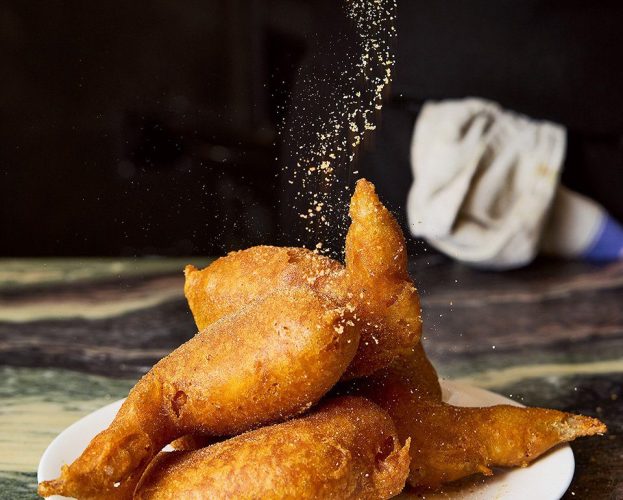 Crispy stuffed chicken wings